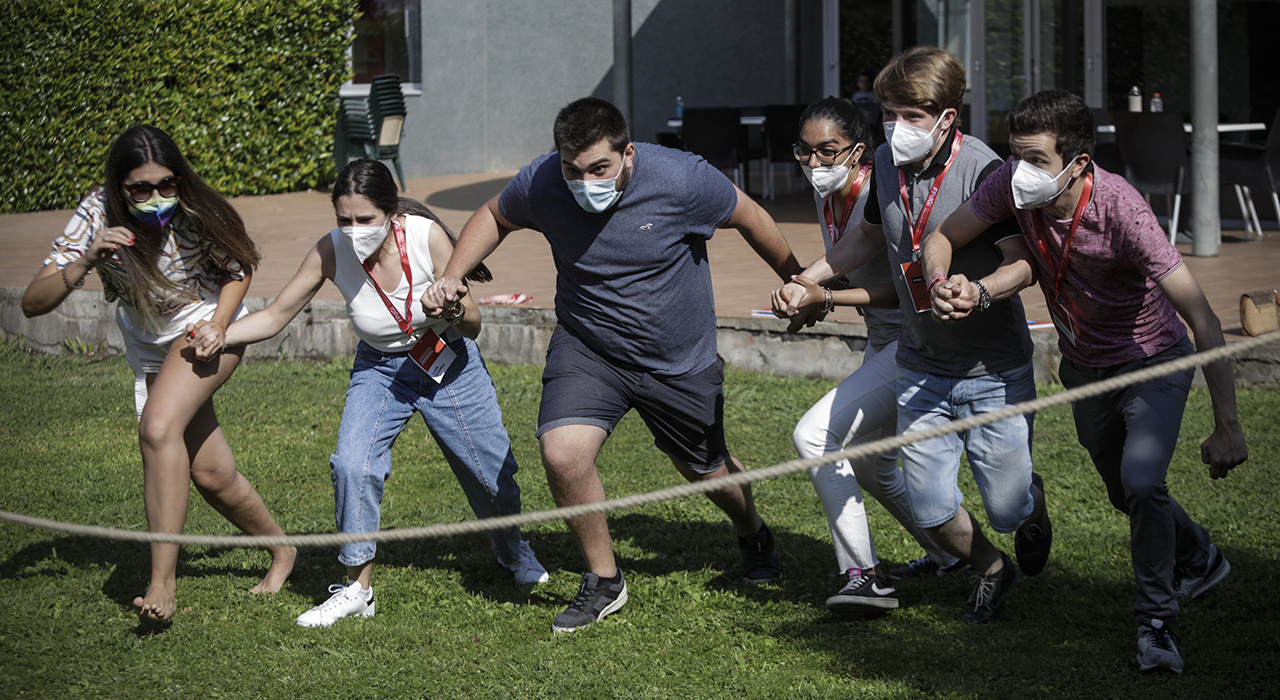 20 jóvenes participan en el Campus de liderazgo júnior de la FPdGi