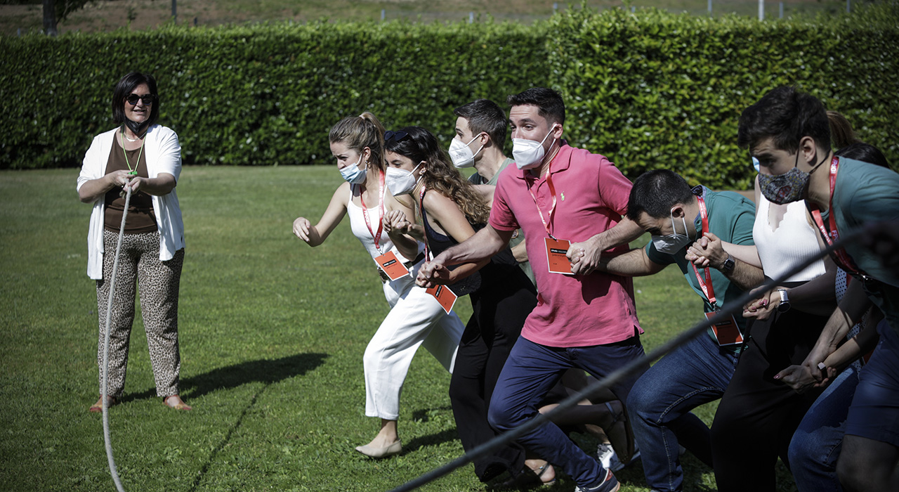 Impulsando el liderazgo de los jóvenes en un Campus innovador