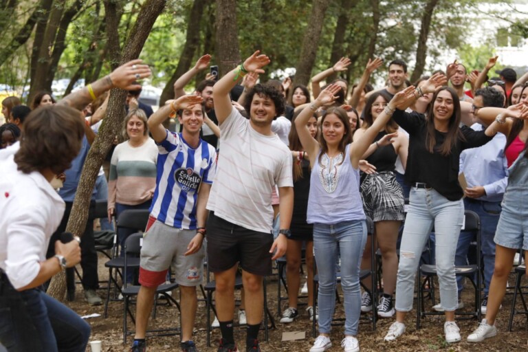 Amplificant el benestar emocional en un concert al bosc