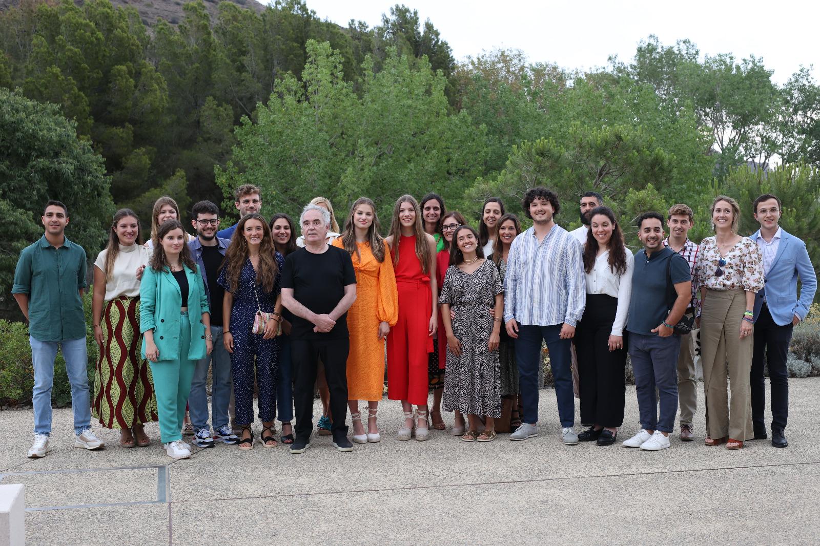 INNOVACIÓN, TRABAJO EN EQUIPO Y CREATIVIDAD, EJES CENTRALES DE LA VISITA A ELBULLI1846 DE LA PRINCESA DE ASTURIAS Y DE GIRONA Y LA INFANTA SOFÍA CON FERRAN ADRIÀ