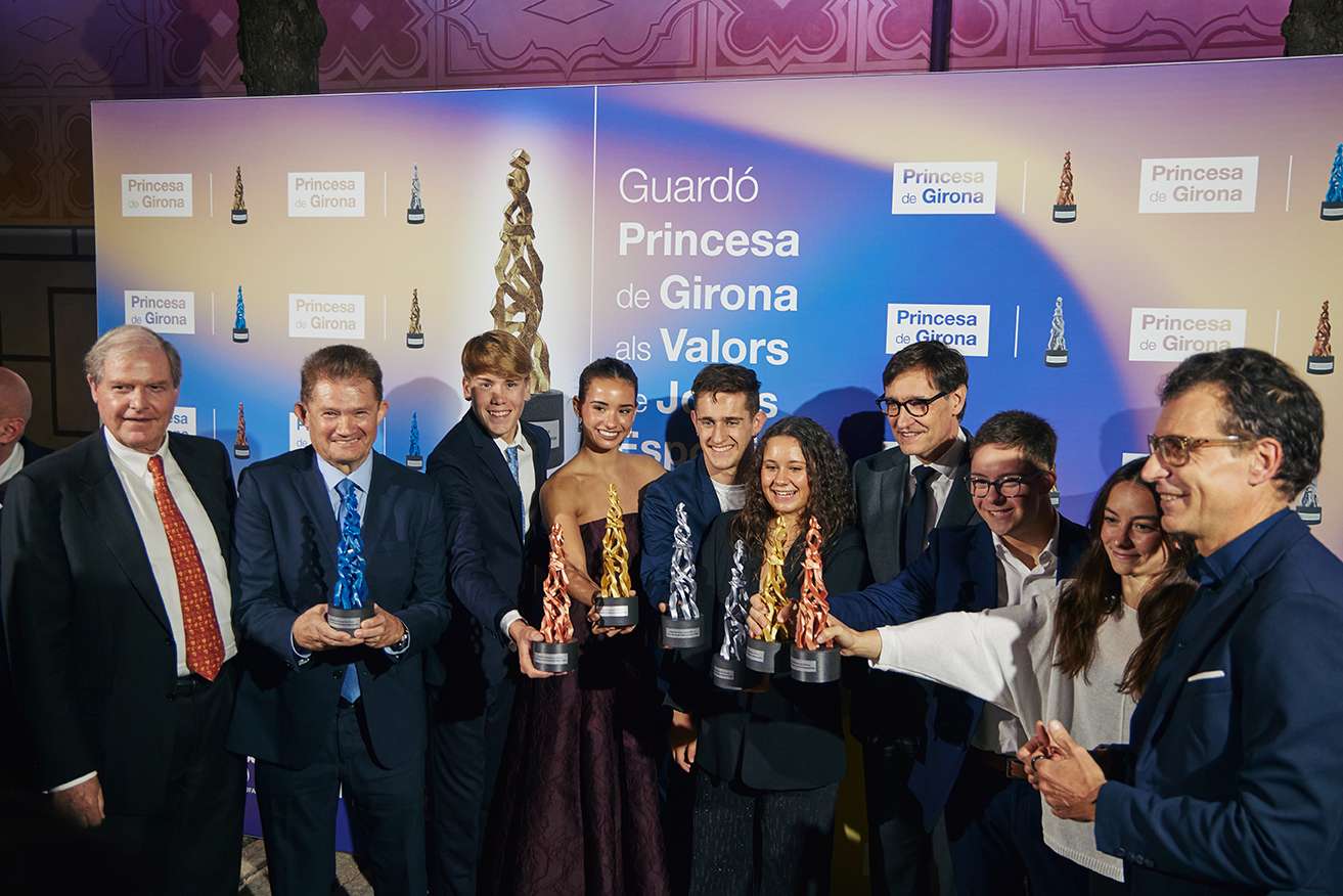 Inés Bergua, Guillermo Gracia y la Asociación Autismo de Melilla, ganadores de la primera edición del Galardón Princesa de Girona a los Valores de Jóvenes Deportistas