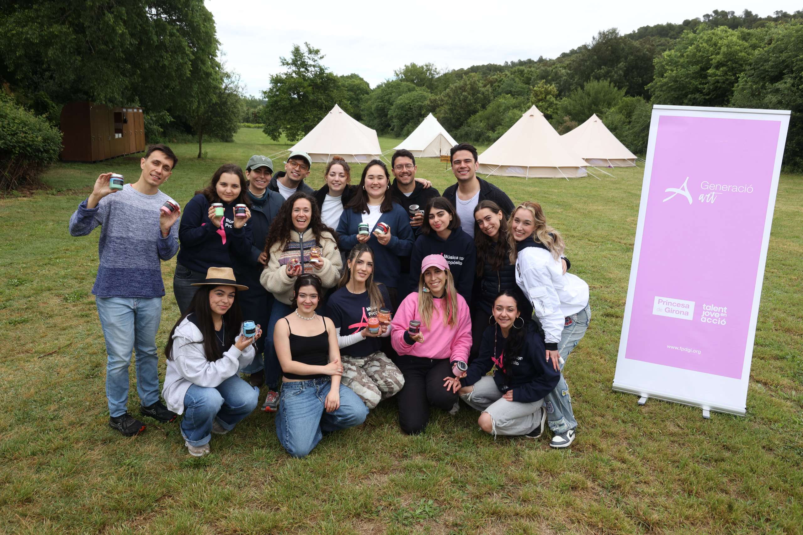Artistes amb propòsit d’impacte social, entre natura i creativitat: la Fundació Princesa de Girona impulsa el bootcamp de «Generació art» a Sant Martí Vell (Gironès), refugi de la dissenyadora Elsa Peretti